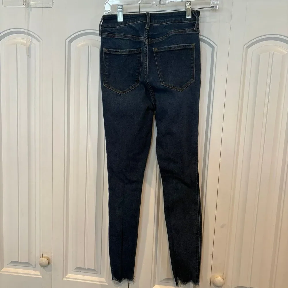 Old Navy Rockstar Super Skinny Jeans Size 4‎